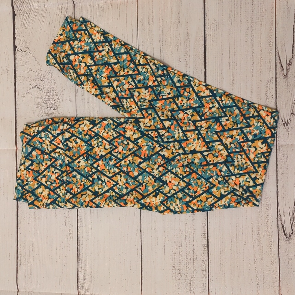 Lularoe Leggings One Size floral (NWOT)